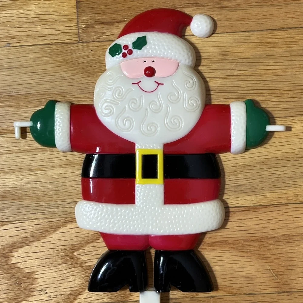 Vintage JSNY‎ Santa Claus Christmas Lawn Yard Stakes Lot of 6 Plastic